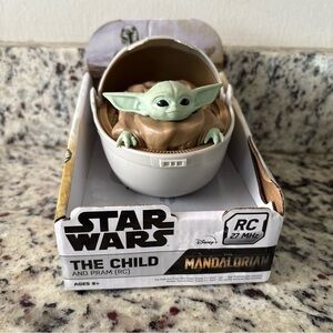 Star Wars The Child and Pram RC 27 MHz The Mandalorian - NIB